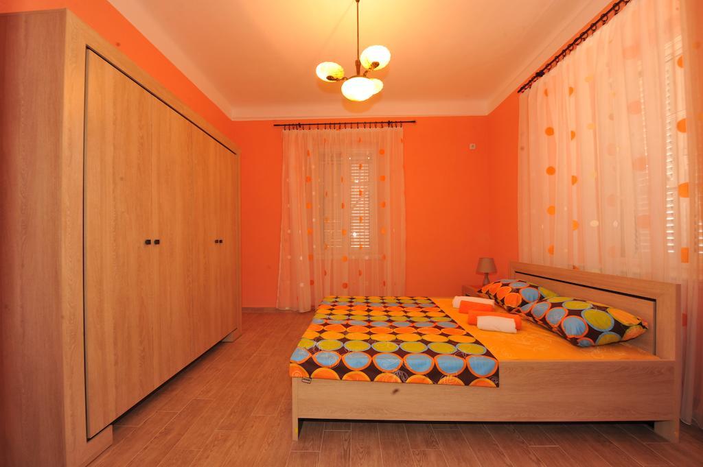 Apartments Marilu Kotor Exterior photo